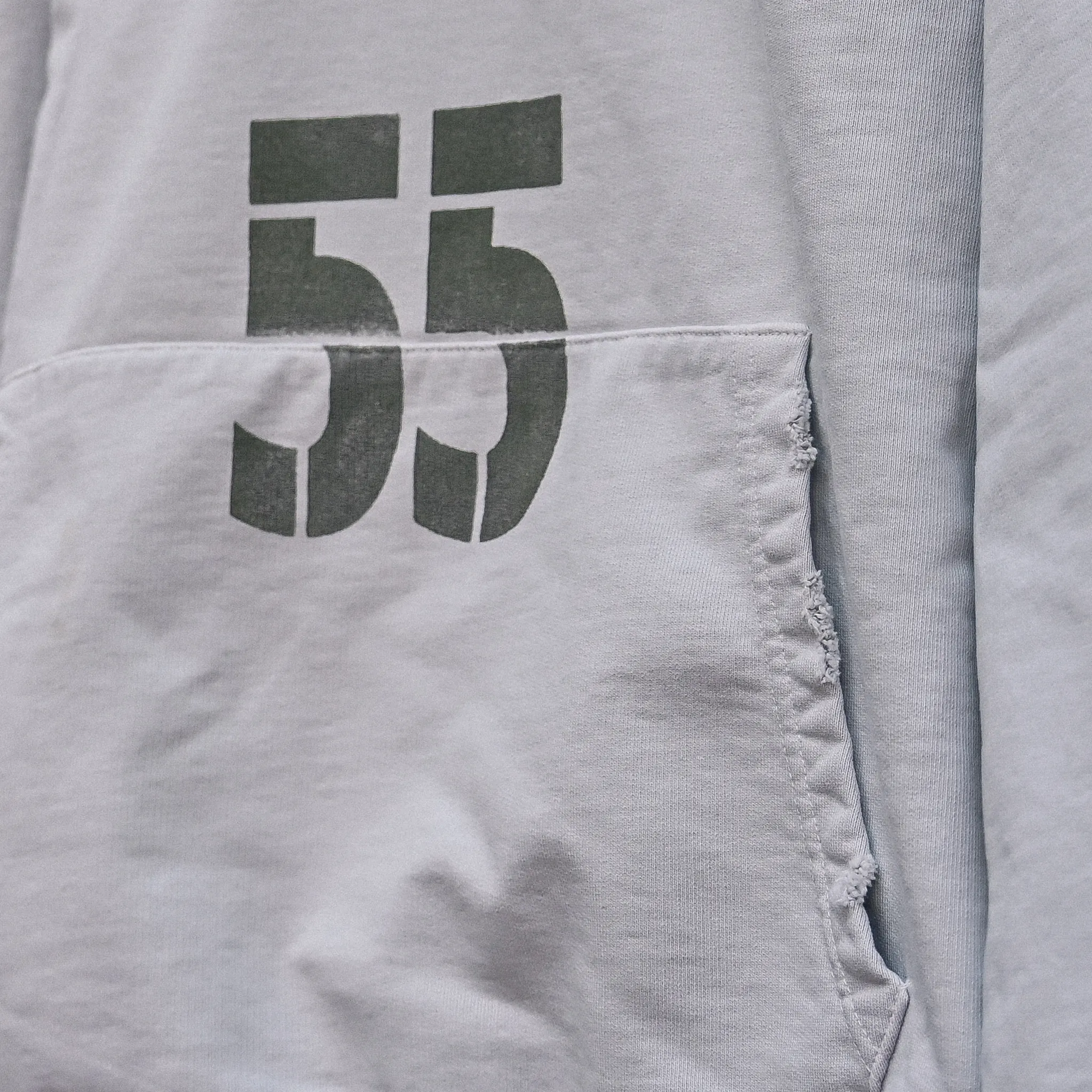 55 HOODIE: imagen 6